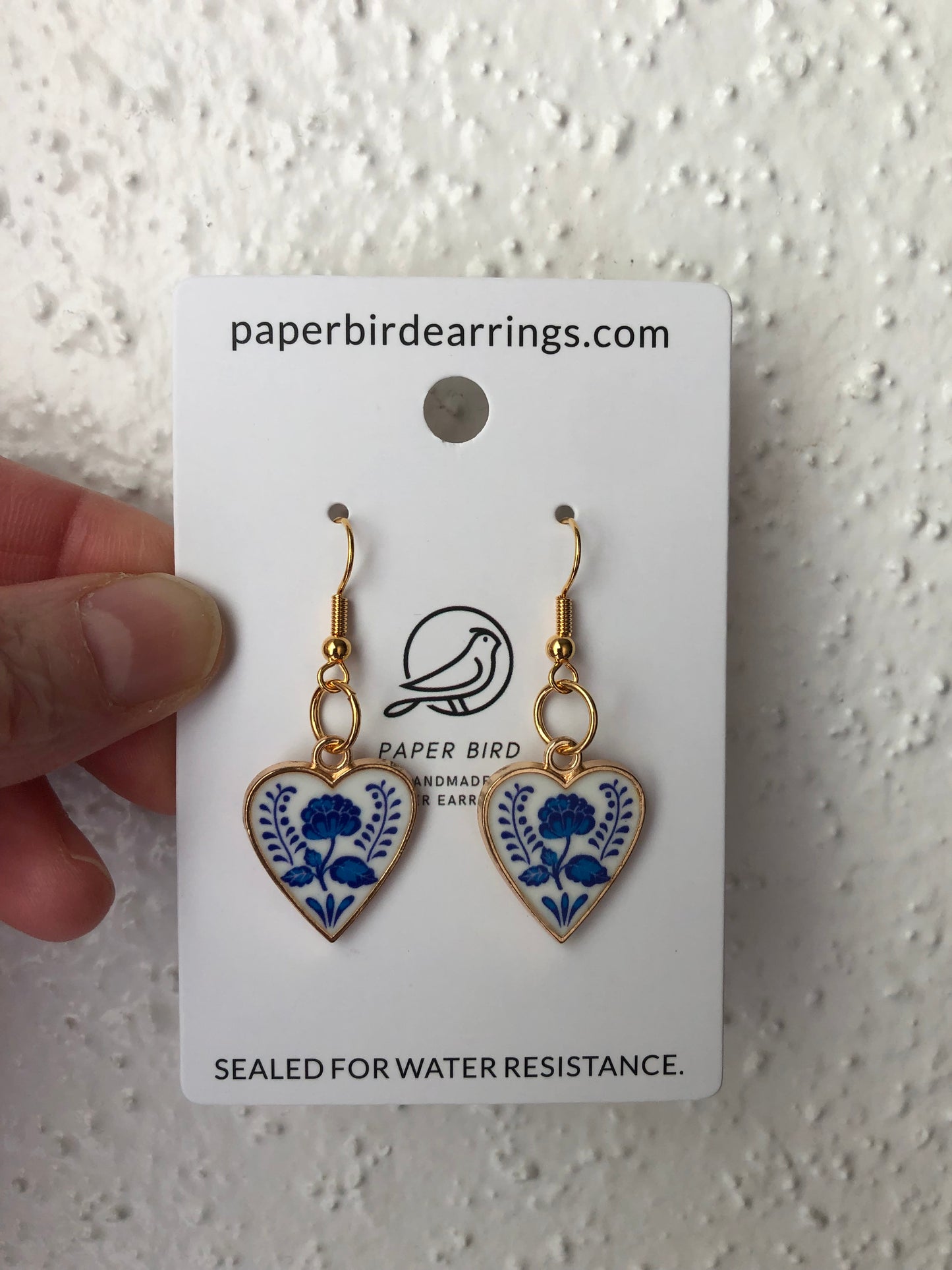 Heart earrings with blue flowers
