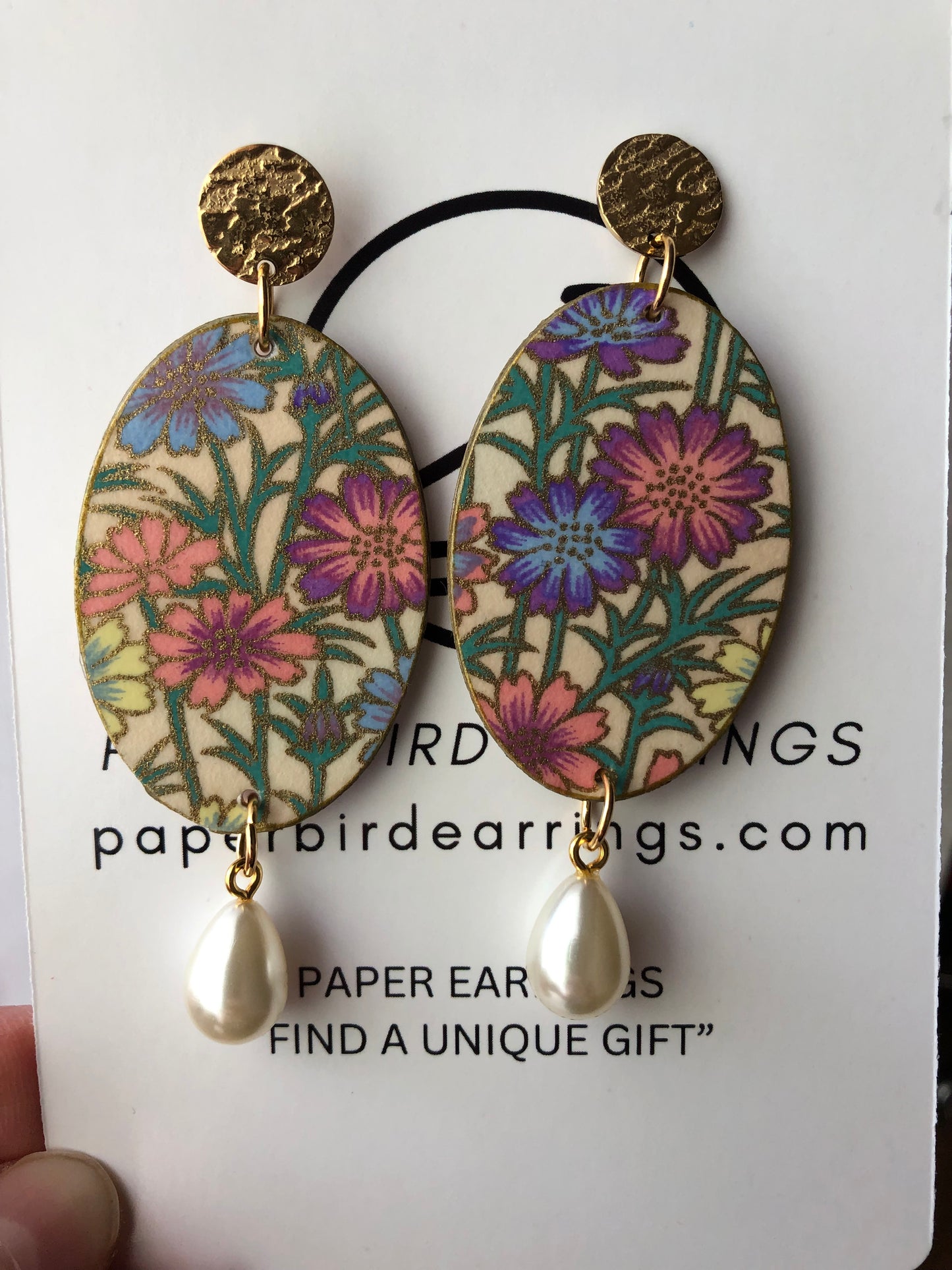 Cheerful blooms