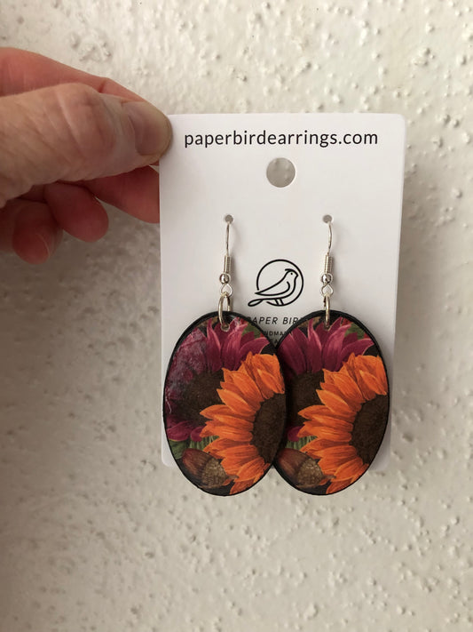 oval paper earrings with daisy sunflower design