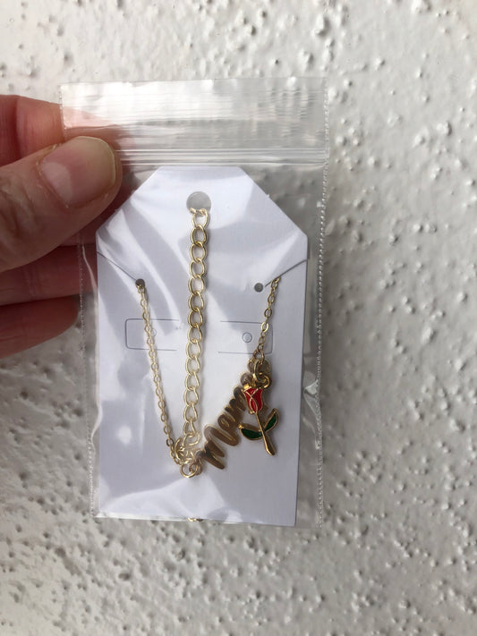 Mama choker necklace