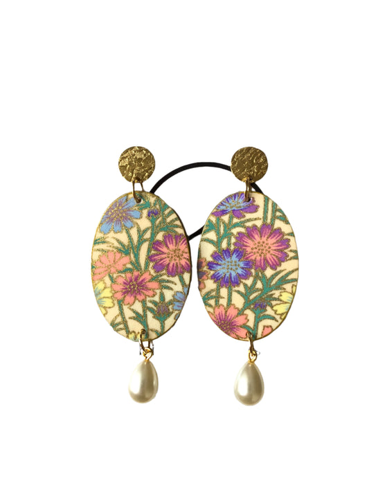 Cheerful blooms